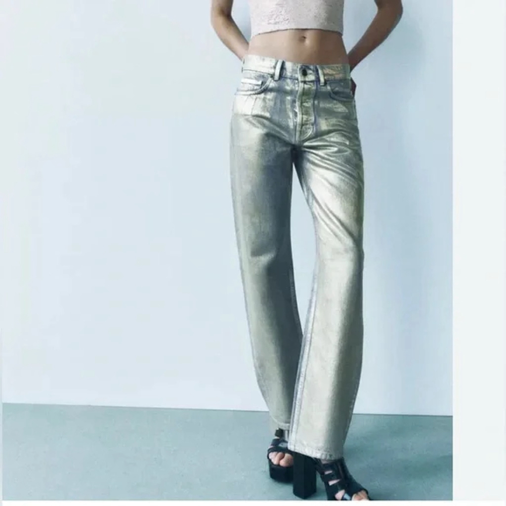 Zara Jeans relaxed Mid Waist Foil ZW Collection 32 EU / 0 US